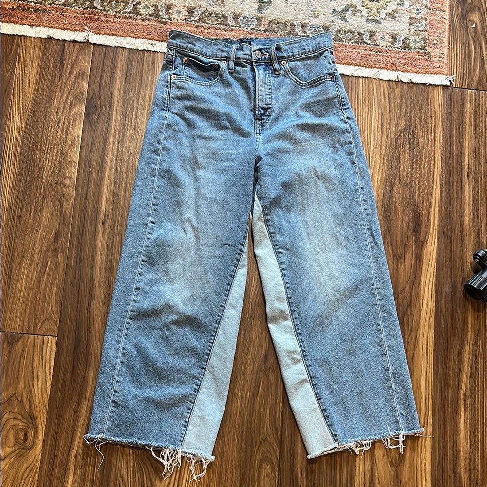 GAP Blue high rise Flare Wide-Leg Jeans with Cropped Length